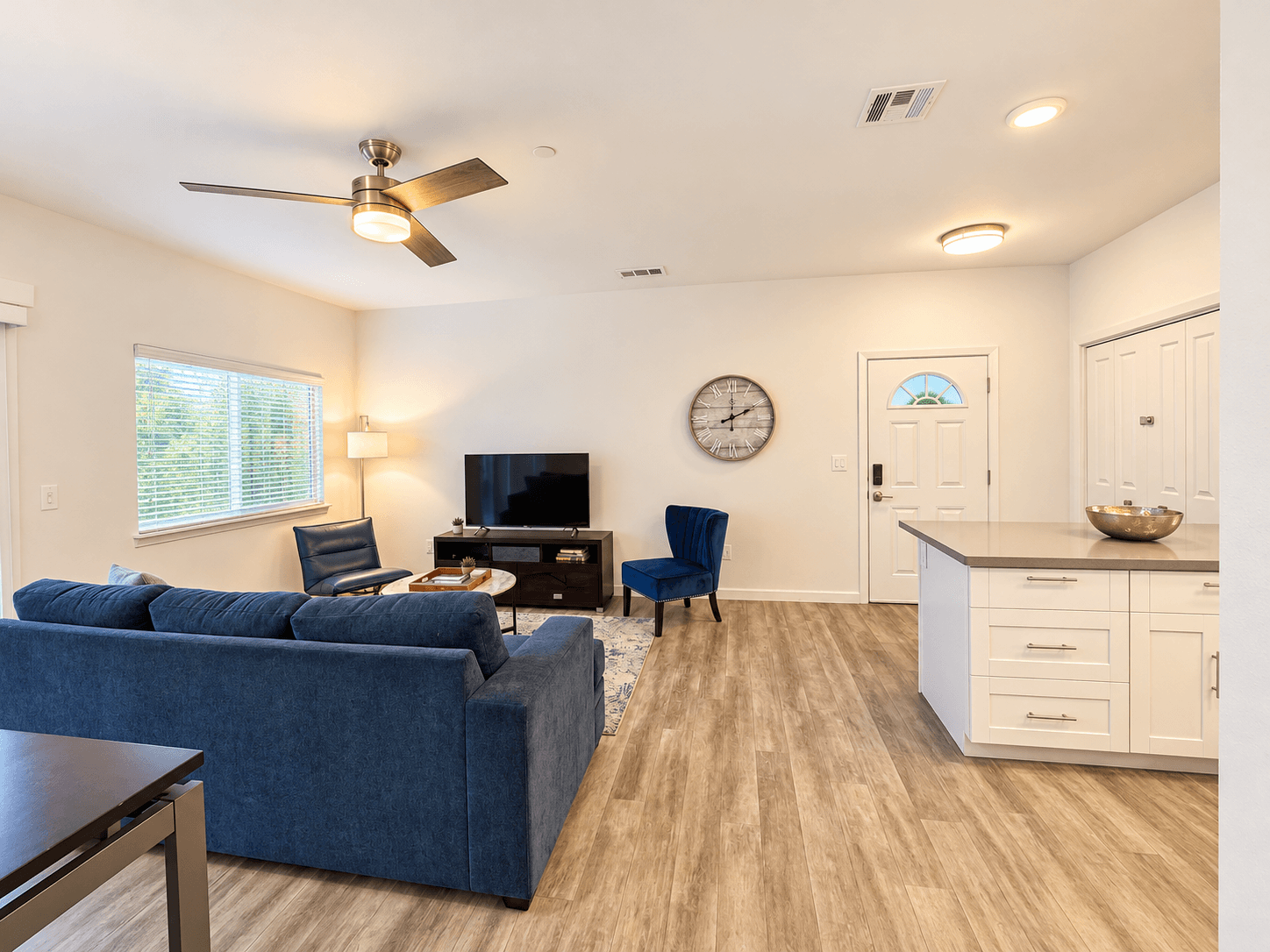 Pinot Suite - Mainroom